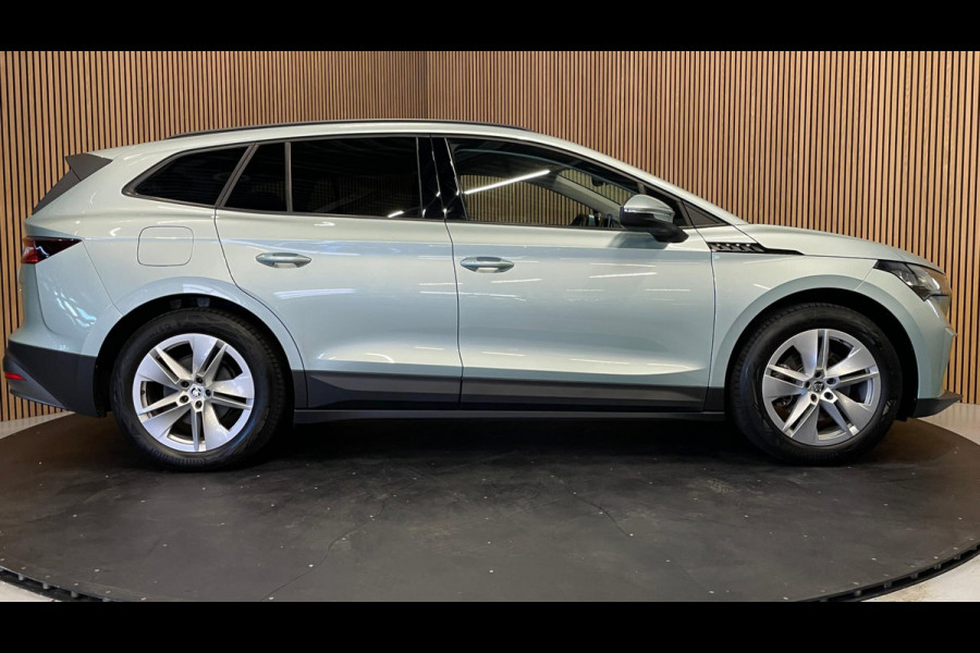 Škoda ENYAQ iV 60|ANDROID AUTO/APPLE CARPLAY|ACHTERUITRIJCAMERA|STOEL+STUURVERW.|NAVI|NL-AUTO|NAP|INCL.BTW|1e EIG.|