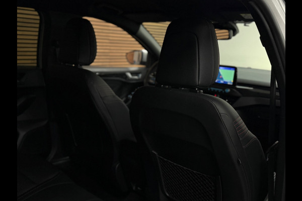 Ford FOCUS Wagon 1.5 EcoBoost ST Line Business | Sportstoelen | 18'inch | Navigatie | HUD | Adaptive Cruise Control | Camera