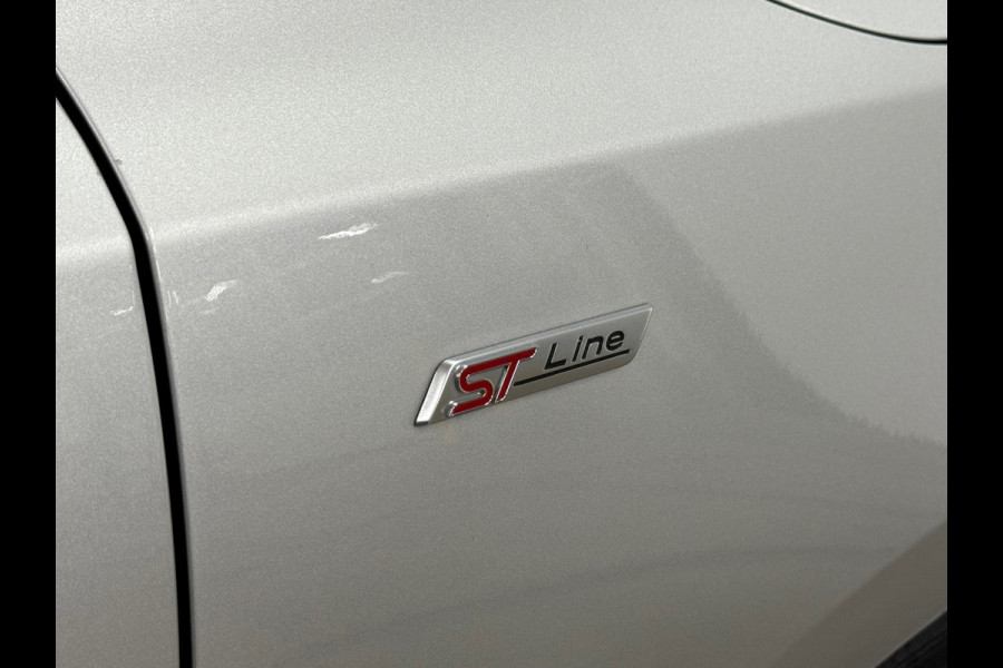 Ford FOCUS Wagon 1.5 EcoBoost ST Line Business | Sportstoelen | 18'inch | Navigatie | HUD | Adaptive Cruise Control | Camera