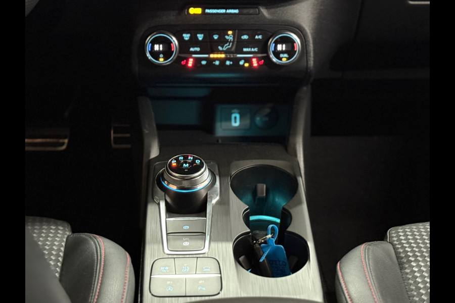 Ford FOCUS Wagon 1.5 EcoBoost ST Line Business | Sportstoelen | 18'inch | Navigatie | HUD | Adaptive Cruise Control | Camera