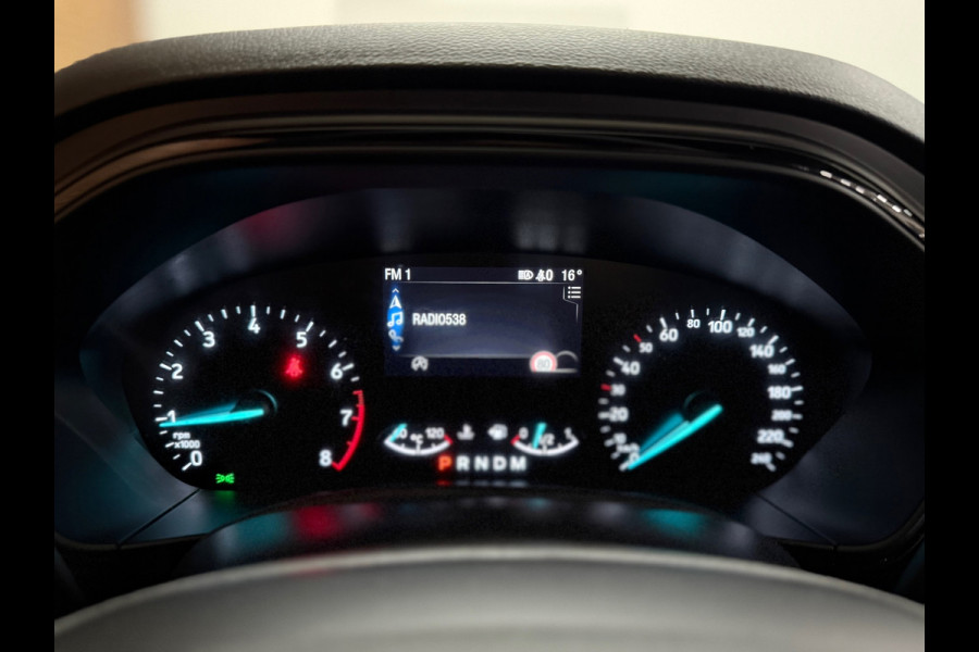 Ford FOCUS Wagon 1.5 EcoBoost ST Line Business | Sportstoelen | 18'inch | Navigatie | HUD | Adaptive Cruise Control | Camera