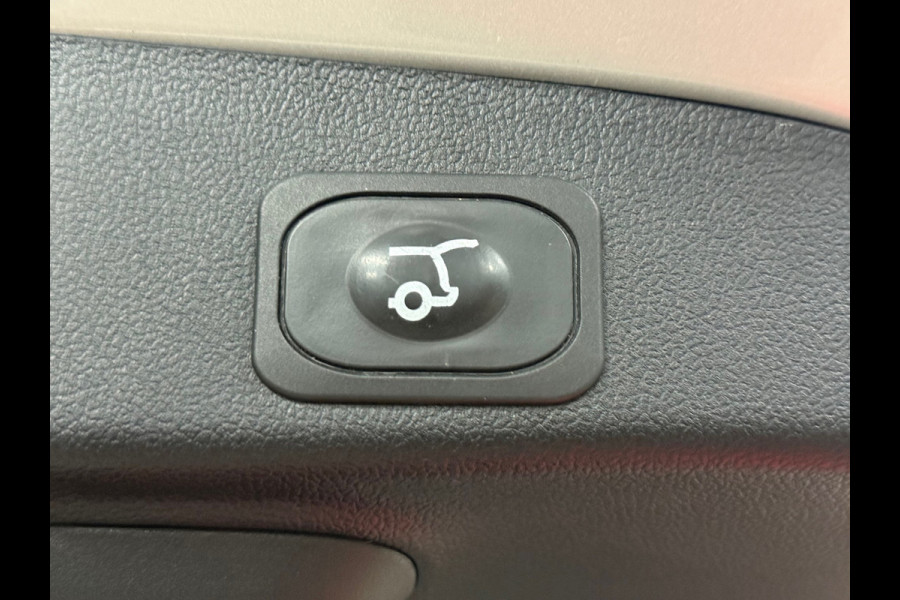 Ford FOCUS Wagon 1.5 EcoBoost ST Line Business | Sportstoelen | 18'inch | Navigatie | HUD | Adaptive Cruise Control | Camera