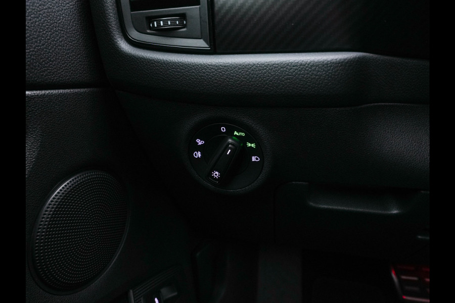 Škoda Kodiaq 1.5 TSI Sportline Business [ 7-Pers. ] (INCL-BTW) Aut. *LEATHER-MICROFIBRE | FULL-LED | ADAPTIVE-CRUISE | MEMORY-PACK | DIGI-COCKPIT | NAVI-FULLMAP | CAMERA | DAB+ | AMBIENT-LIGHT | KEYLESS | CARPLAY | PRIVACY-GLASS| TOWBAR | 20''