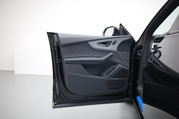 Audi Q8 60 TFSI e quattro Pro Line S Competition |Pano|RS-Zetels|HUD|4-Wielsturing|B&O|