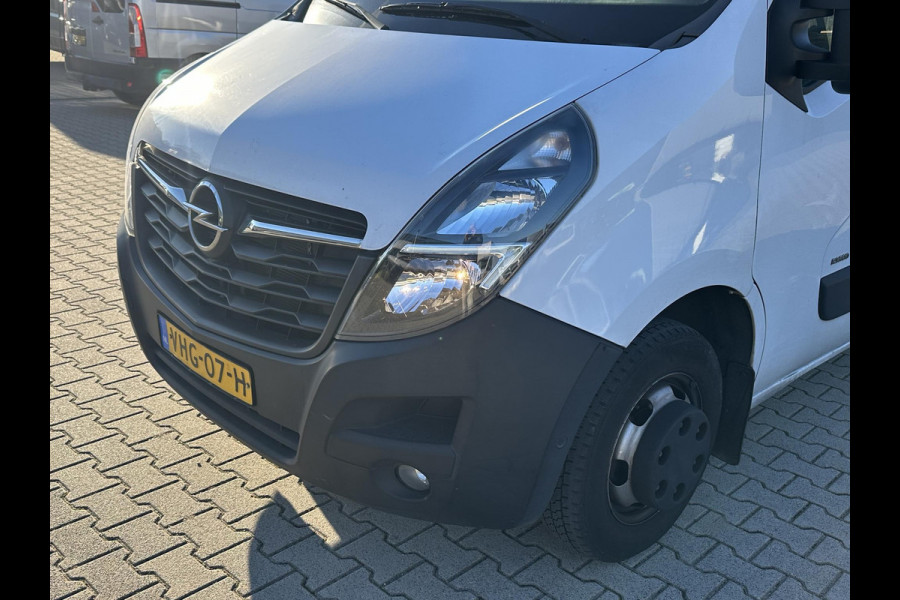 Opel Movano 2.3 Turbo L3H2 165PK DL BRANDSCHADE
