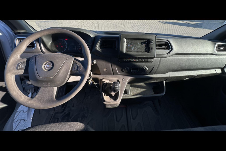 Opel Movano 2.3 Turbo L3H2 165PK DL BRANDSCHADE