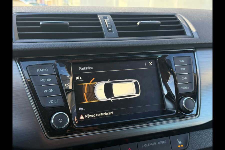 Škoda Fabia Combi 1.0 TSI 110pk DSG Style Navi|Carplay|Camera|Stoelverwarming