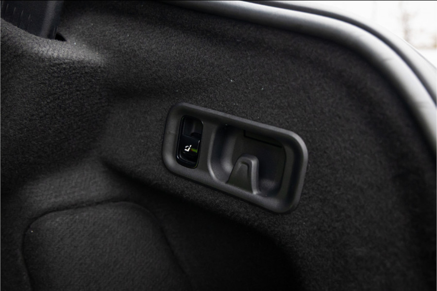 Mercedes-Benz E-Klasse 220d 4 Matic AMG Line Nightpakket - Pano