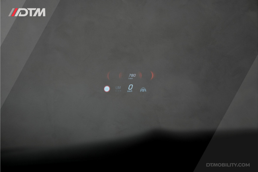 Mercedes-Benz C-Klasse 200 AMG | Vol optie! | Burmester | Pano