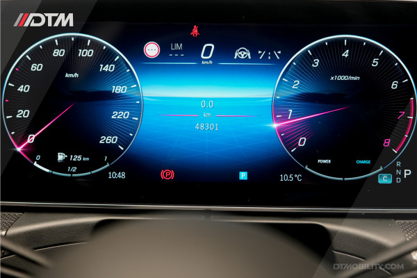 Mercedes-Benz C-Klasse 200 AMG | Vol optie! | Burmester | Pano