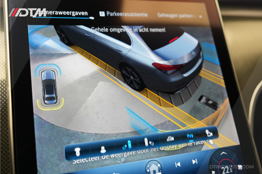 Mercedes-Benz C-Klasse 200 AMG | Vol optie! | Burmester | Pano