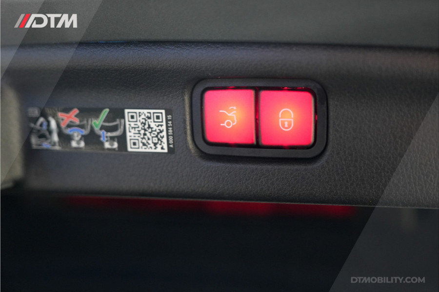 Mercedes-Benz C-Klasse 200 AMG | Vol optie! | Burmester | Pano