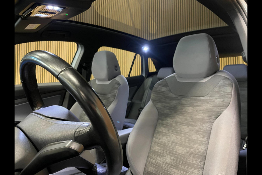 Volkswagen ID.4 Pro 77 kWh|96% SOH|GROTE ACCU|PANO|TREKHAAK|ACC|CAMERA|CARPLAY/ANDROID|STOELVERW|NAVI|NL-AUTO|NAP|1e EIG|INCL.BTW|