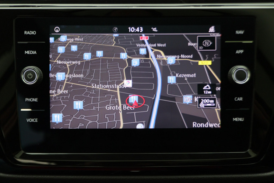 Volkswagen Touran 1.4 TSI DSG Highline Business R Panoramadak, ACC, Camera, Navigatie, Bluetooth, LED, Trekhaak, 17''