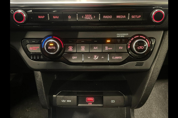 Kia e-Niro DynamicLine 64 kWh|100%SOH|NW LOGO|FACELIFT|3-FASE|LEDER|ACC|CARPLAY|CAMERA|STOEL+STUURVERW|IN. BTW|1e EIG|NL-AUTO|NAP|