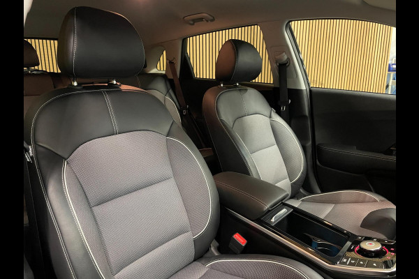 Kia e-Niro DynamicLine 64 kWh|100%SOH|NW LOGO|FACELIFT|3-FASE|LEDER|ACC|CARPLAY|CAMERA|STOEL+STUURVERW|IN. BTW|1e EIG|NL-AUTO|NAP|
