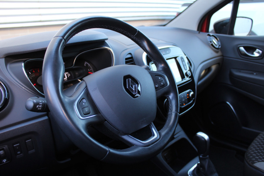 Renault Captur 1.3 TCe 150PK Intens | BLIS | Navigatie | Camera | Cruise Control | Keyless