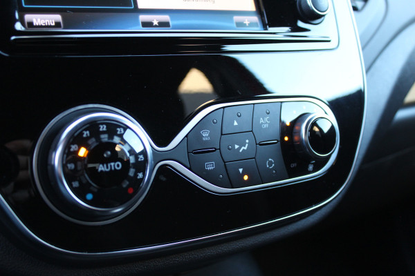 Renault Captur 1.3 TCe 150PK Intens | BLIS | Navigatie | Camera | Cruise Control | Keyless