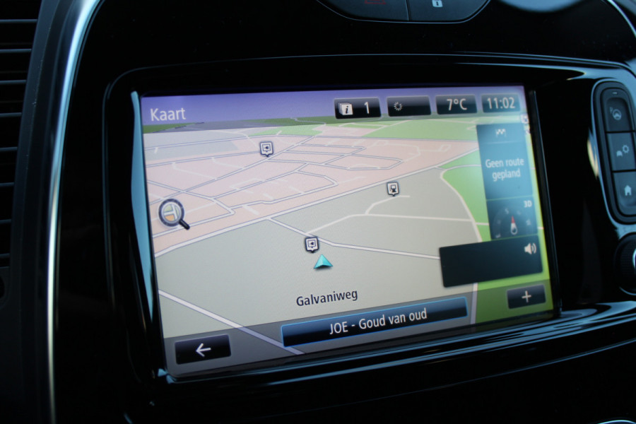 Renault Captur 1.3 TCe 150PK Intens | BLIS | Navigatie | Camera | Cruise Control | Keyless