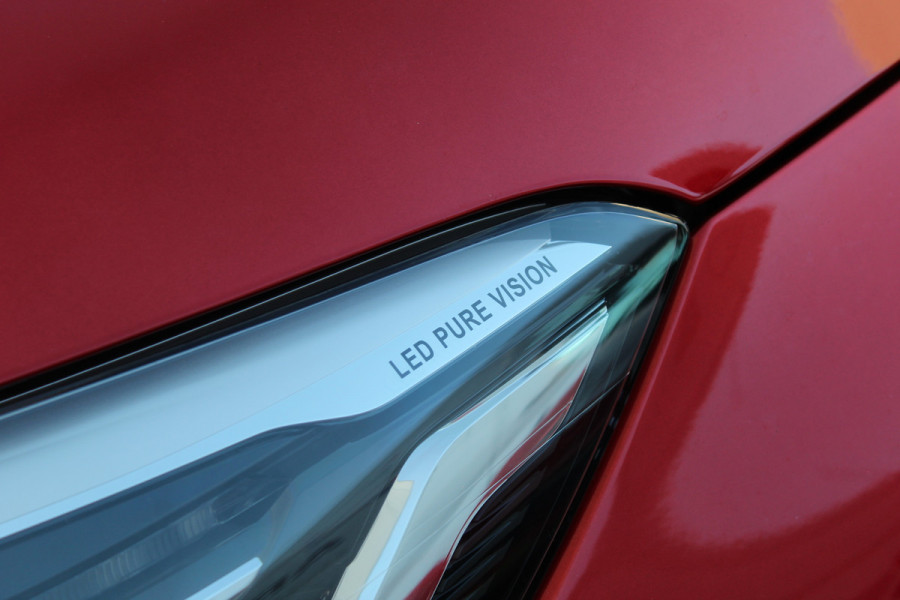 Renault Captur 1.3 TCe 150PK Intens | BLIS | Navigatie | Camera | Cruise Control | Keyless