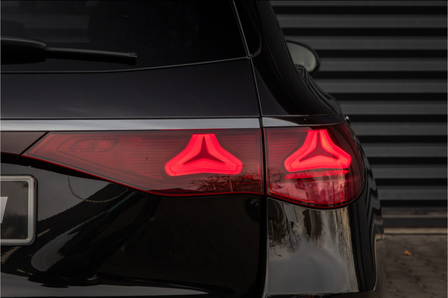 Mercedes-Benz E-Klasse Estate 220d AMG Line Trekhaak - Pano