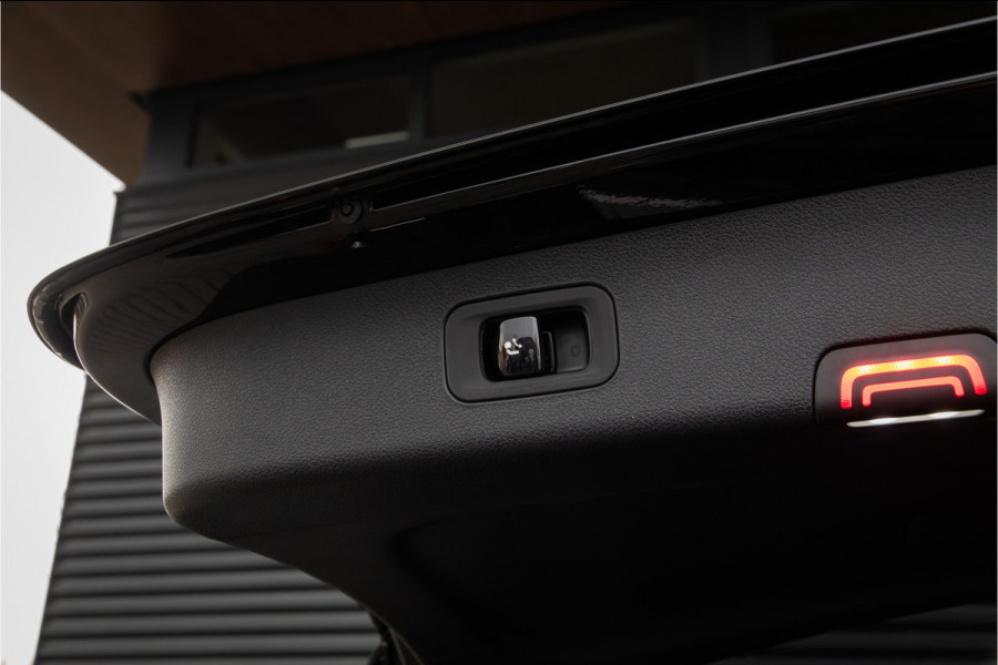 Mercedes-Benz E-Klasse Estate 220d AMG Line Trekhaak - Pano