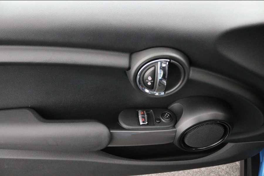 MINI Cooper 1.5 CHILI*A/C*CRUISE*NAVI*BLUETH.*I-DRIVE*ORIG NL*