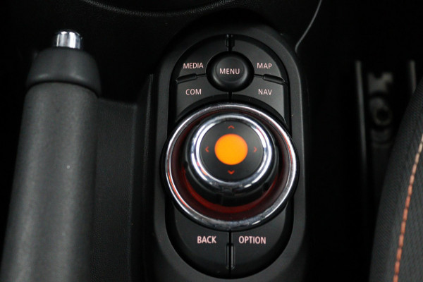 MINI Cooper 1.5 CHILI*A/C*CRUISE*NAVI*BLUETH.*I-DRIVE*ORIG NL*