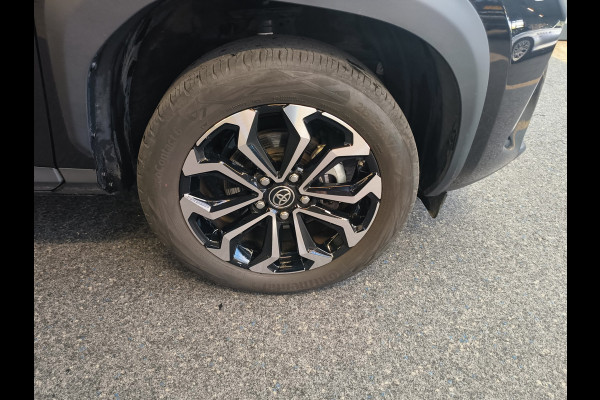 Toyota Yaris Cross 1.5 Hybrid 115 Dynamic AUTOMAAT uit 2025 Rijklaar + fabrieksgarantie tot 2030 Henk Jongen Auto's in Helmond,  al 50 jaar service zoals 't hoort!