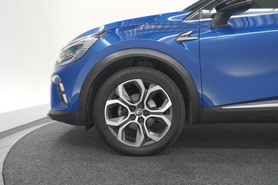 Renault Captur TCe 140 EDC Intens | Trekhaak | Camera | BOSE Audio | 9.3 Inch Groot Scherm