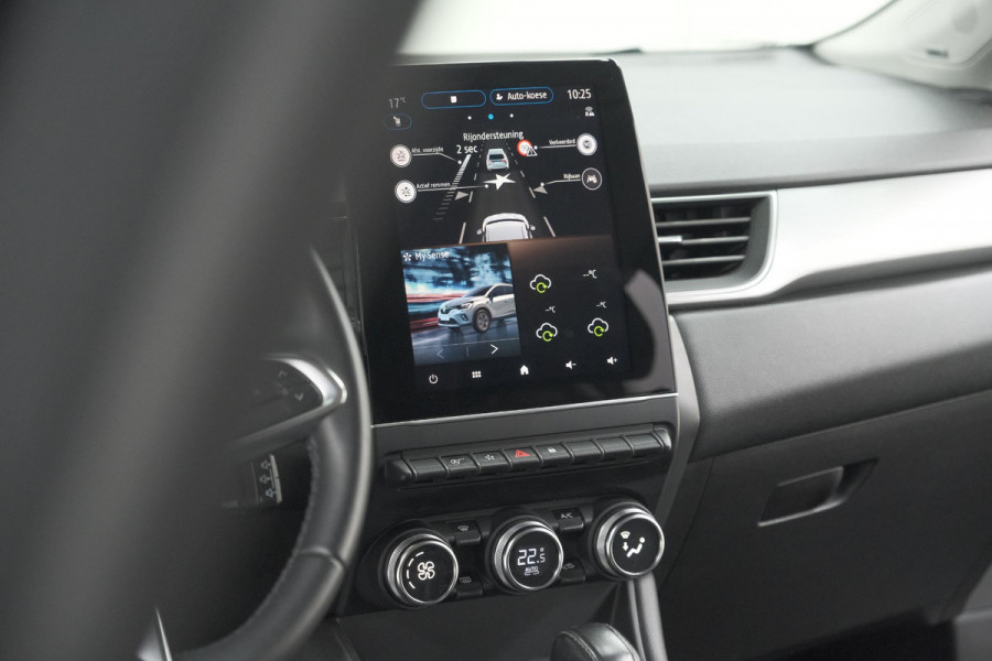 Renault Captur TCe 140 EDC Intens | Trekhaak | Camera | BOSE Audio | 9.3 Inch Groot Scherm