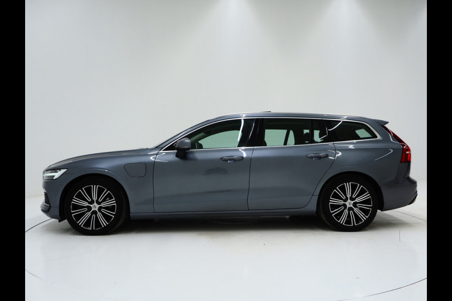 Volvo V60 2.0 T8 Twin Engine AWD Inscription | Panoramadak | Leder | Trekhaak | Camera | Keyless | Memory | Carplay