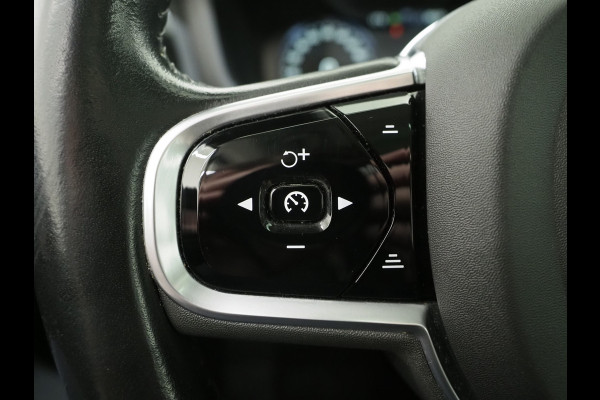 Volvo V60 2.0 T8 Twin Engine AWD Inscription | Panoramadak | Leder | Trekhaak | Camera | Keyless | Memory | Carplay