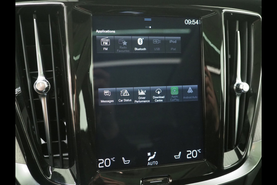 Volvo V60 2.0 T8 Twin Engine AWD Inscription | Panoramadak | Leder | Trekhaak | Camera | Keyless | Memory | Carplay