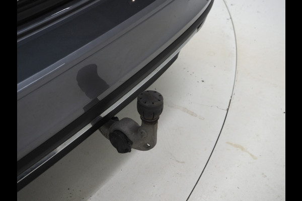 Volvo V60 2.0 T8 Twin Engine AWD Inscription | Panoramadak | Leder | Trekhaak | Camera | Keyless | Memory | Carplay