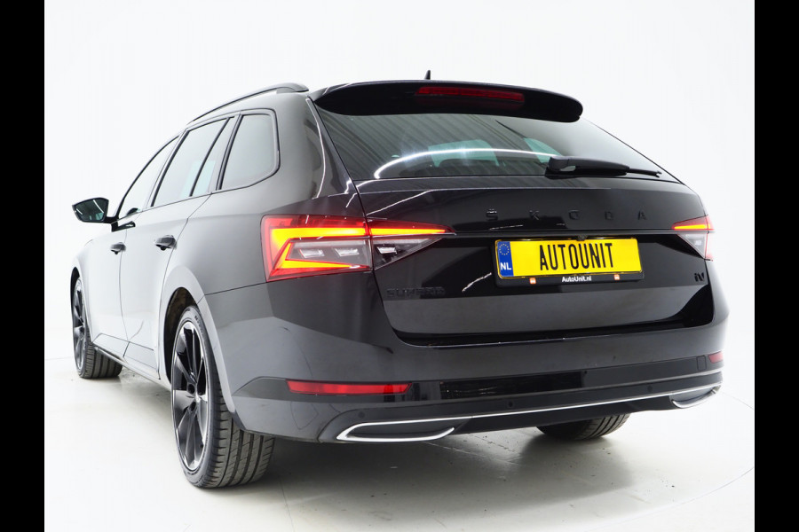 Škoda Superb Combi 1.4 TSI iV Sportline 218PK | Sportstoelen | Trekhaak | Camera | Memory | Sfeer | Keyless | Adaptive Cruise