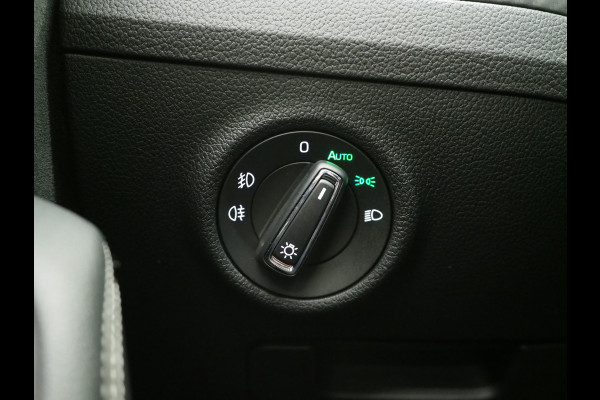 Škoda Superb Combi 1.4 TSI iV Sportline 218PK | Sportstoelen | Trekhaak | Camera | Memory | Sfeer | Keyless | Adaptive Cruise