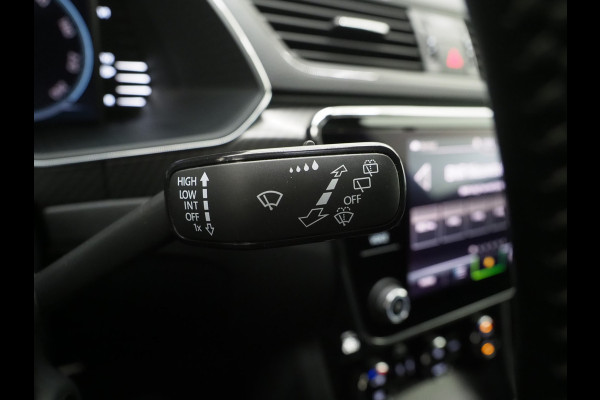 Škoda Superb Combi 1.4 TSI iV Sportline 218PK | Sportstoelen | Trekhaak | Camera | Memory | Sfeer | Keyless | Adaptive Cruise