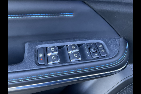 Lynk & Co 01 1.5 PHEV Carplay Pano.dak Adapt.Cruise Hoge zit Plug-in