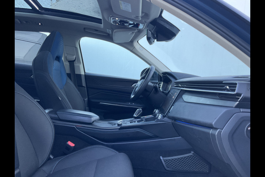 Lynk & Co 01 1.5 PHEV Carplay Pano.dak Adapt.Cruise Hoge zit Plug-in