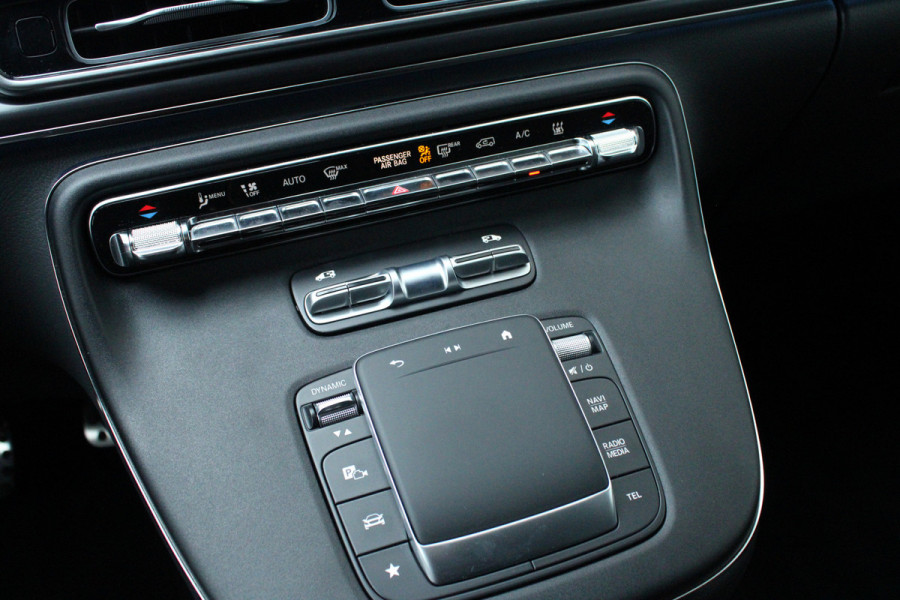 Mercedes-Benz Eqv 300 L2 / AMG / New Model / Luchtvering / 7-Persoons / Burmester / Electr Stoelen / Vol Opties / NIEUW!!