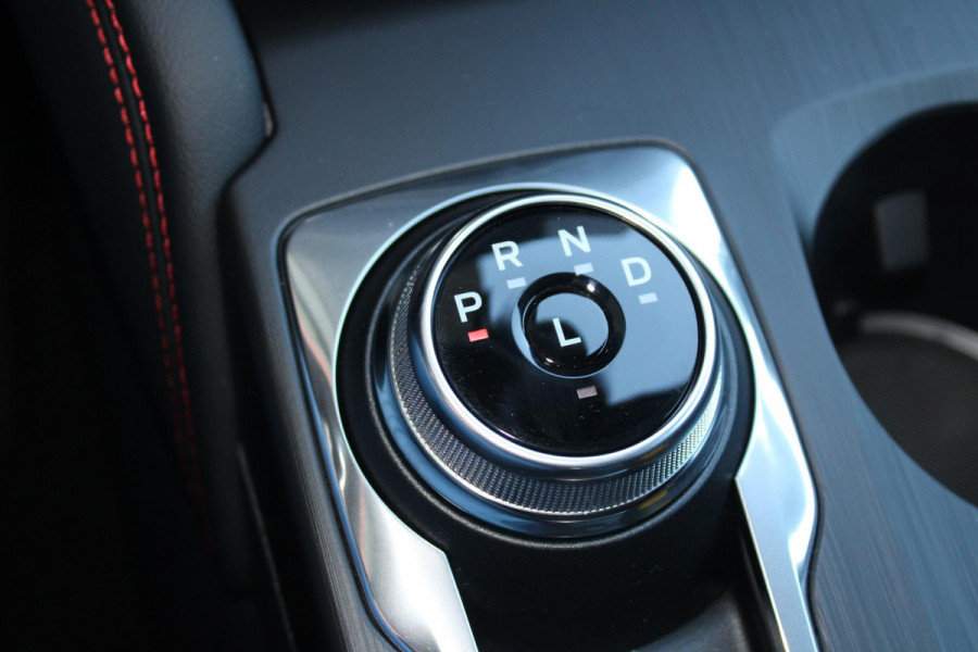 Ford Kuga 2.5 PHEV ST-Line X 243pk | Driver Assistance Pack | Winterpack | Wegklapbare Trekhaak | 19 inch Licht metalen Velgen | Matrix Led incl. Coast to Coast