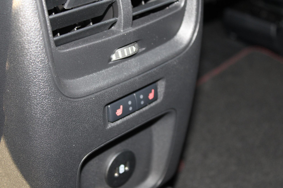 Ford Kuga 2.5 PHEV ST-Line X 243pk | Driver Assistance Pack | Winterpack | Wegklapbare Trekhaak | 19 inch Licht metalen Velgen | Matrix Led incl. Coast to Coast