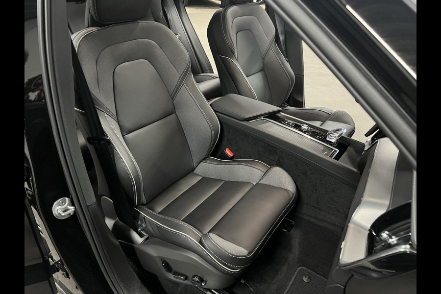 Volvo XC60 2.0 T8 Plug-in hybrid AWD Ultra Black Edition Luchtvering | Open dak | Adapt. cruise control | Harman Kardon | 360° Camera | Head-up | Pilot assist