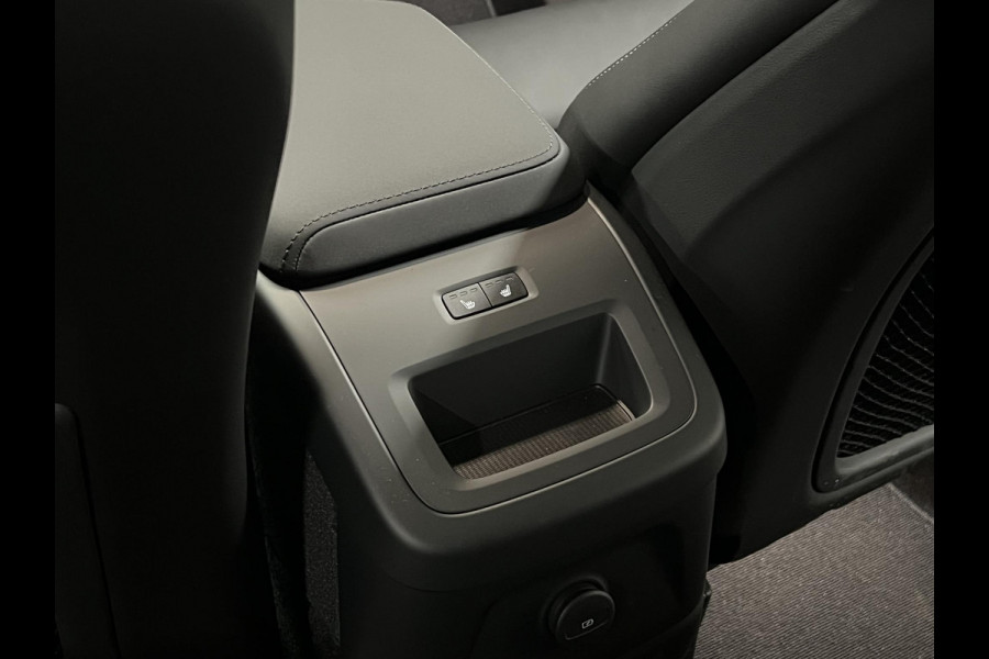 Volvo XC60 2.0 T8 Plug-in hybrid AWD Ultra Black Edition Luchtvering | Open dak | Adapt. cruise control | Harman Kardon | 360° Camera | Head-up | Pilot assist