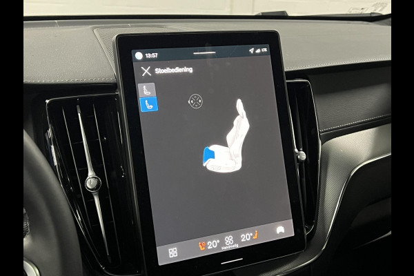 Volvo XC60 2.0 T8 Plug-in hybrid AWD Ultra Black Edition Luchtvering | Open dak | Adapt. cruise control | Harman Kardon | 360° Camera | Head-up | Pilot assist