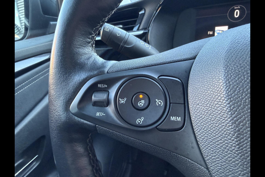 Opel Corsa 1.2 Elegance | Stuur & Stoelverwarming | Achteruitrij Camera | Parkeersensoren Voor & Achter |