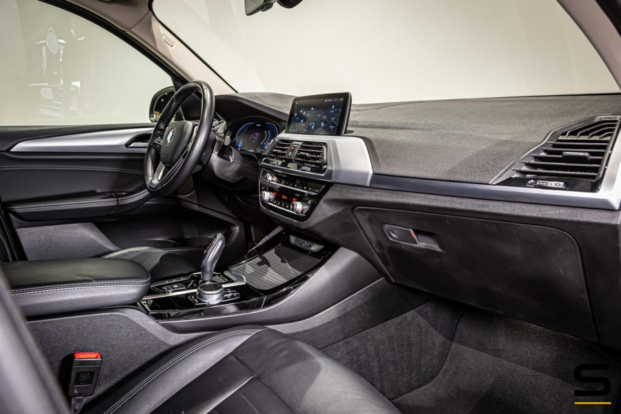 BMW X3 XDrive30e|Leder|Cam|HIFI audio|Dealer ond|
