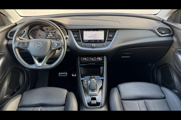 Opel Grandland X 1.6 Turbo Hybrid4 Ultimate AWD Climate Cruise Stoelverwarming/-ventilatie Navi Sensoren+camera Apple / Android