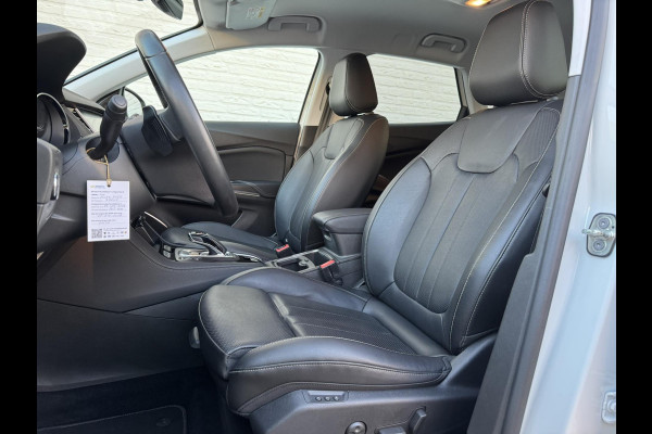 Opel Grandland X 1.6 Turbo Hybrid4 Ultimate AWD Climate Cruise Stoelverwarming/-ventilatie Navi Sensoren+camera Apple / Android
